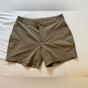 Men's Versatile Brown Shorts